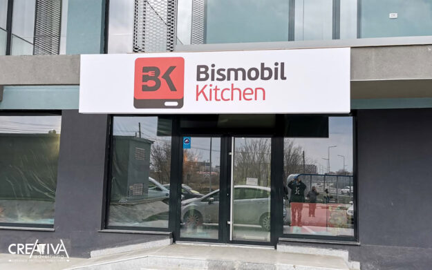 cadru-metalic-banner-1-1600x1000px