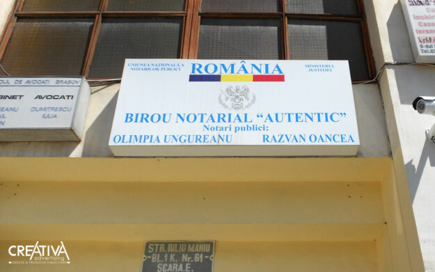 pvc-plexiglas-3-1600x1000px